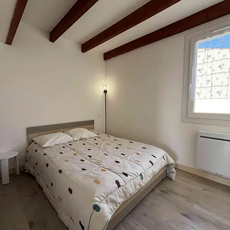 Maison Renovee 4 Pers A 350m Avec Jardin Et Parking - Fr-1-246a-129 * 道拉斯奥莱龙